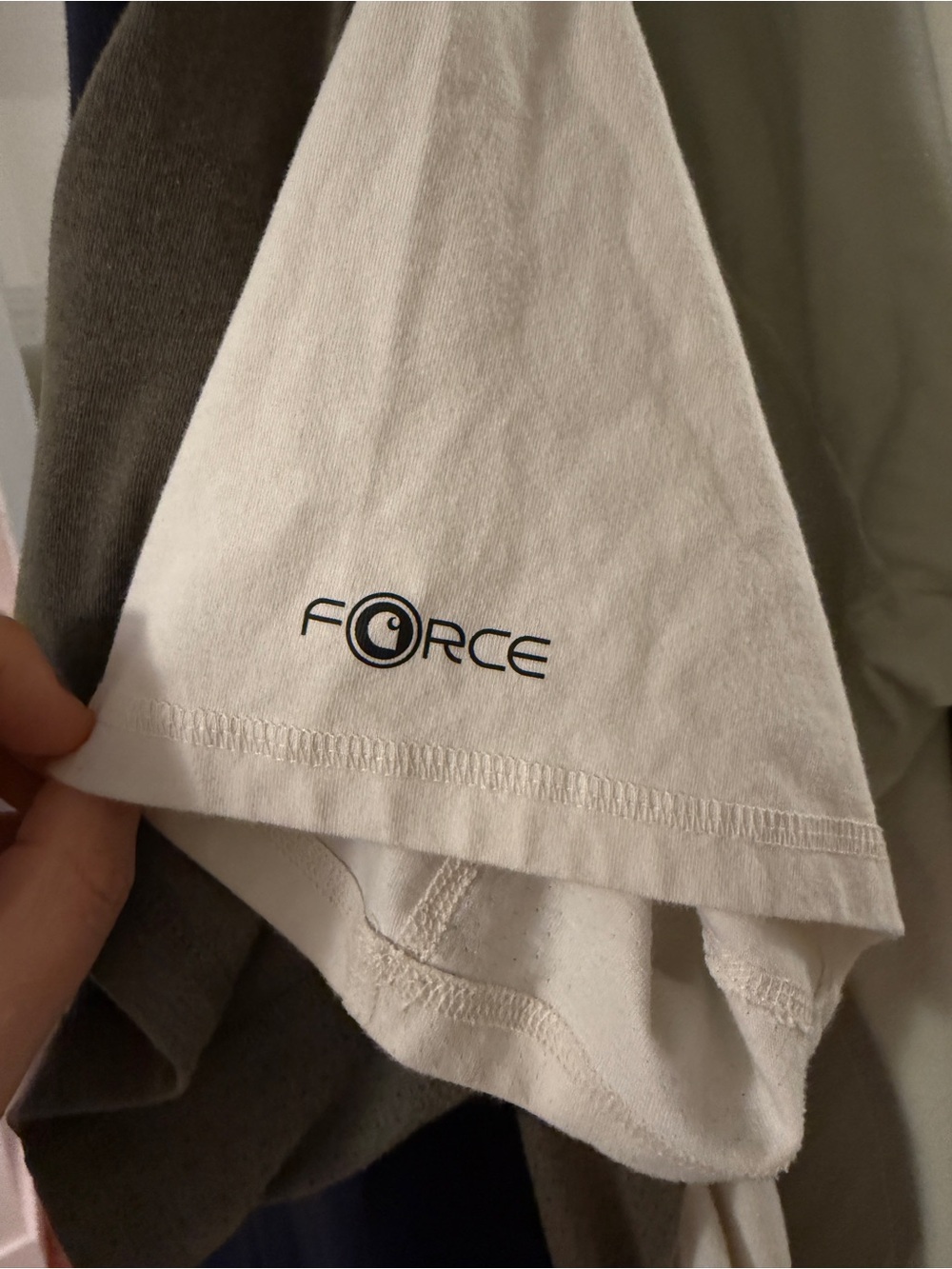 3 - Carhartt “Force” Relaxed Fit Pocket T-Shirts - XL - Picture 7 of 7